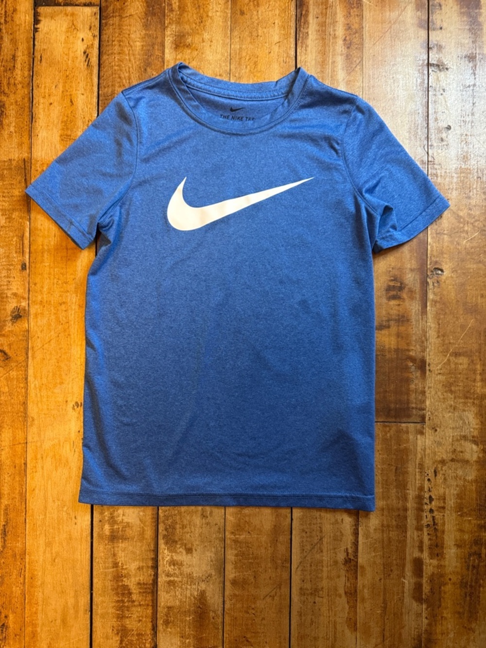 Nike Short Sleeve dri fit tee youth small athletic shirt soccer